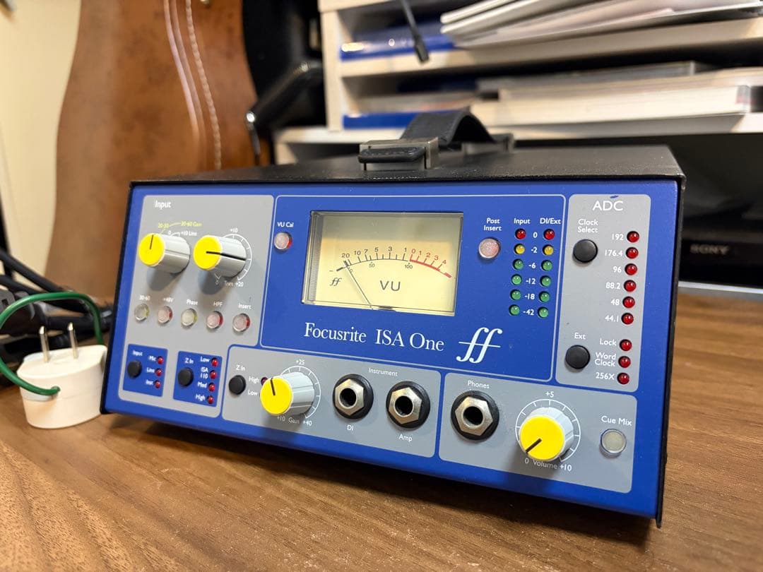Focusrite ISA One マイクプリアンプ 元箱付き