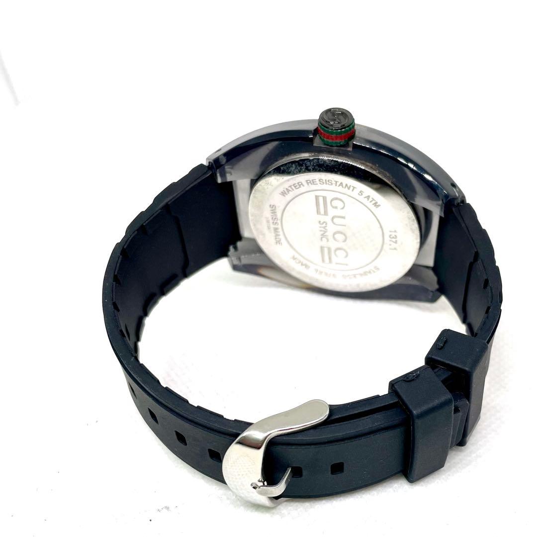 稼働品　GUCCI SYNC ブラック ラバーベルト 時計