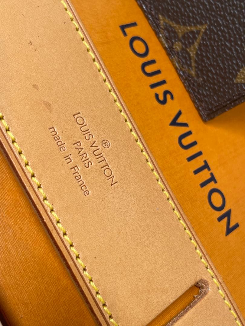 極美品】LOUIS VUITTON レザー ネームタグ＆ショルダーパッド