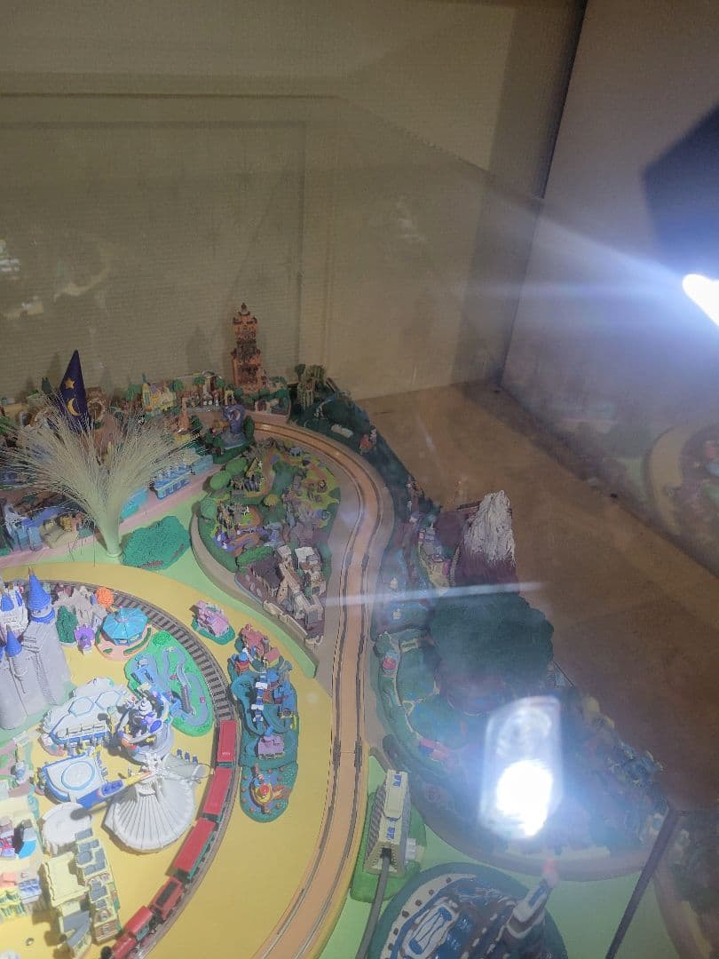 特価　デアゴスティーニ　ディズニーパレード　ワールドリゾート　ジオラマ