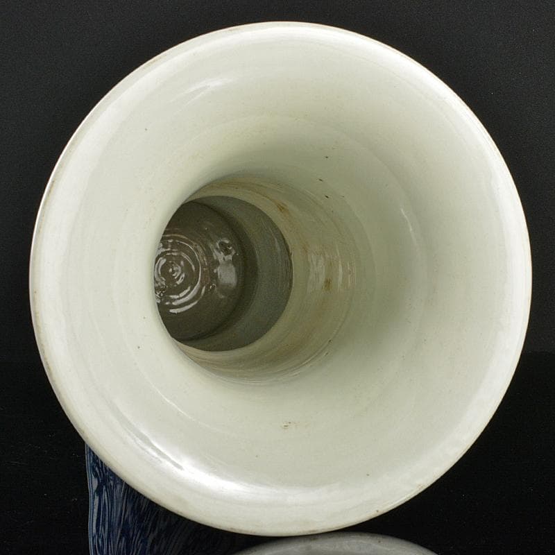 中国 青花纏枝花連卉文 尊式瓶 V R6155B