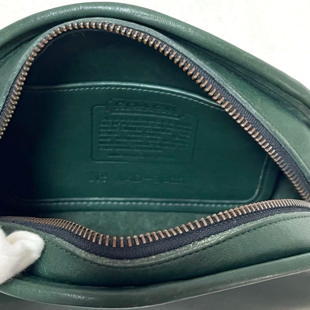 オールドコーチ　ショルダーバッグ　グリーン　ハーフムーン　三日月　USA