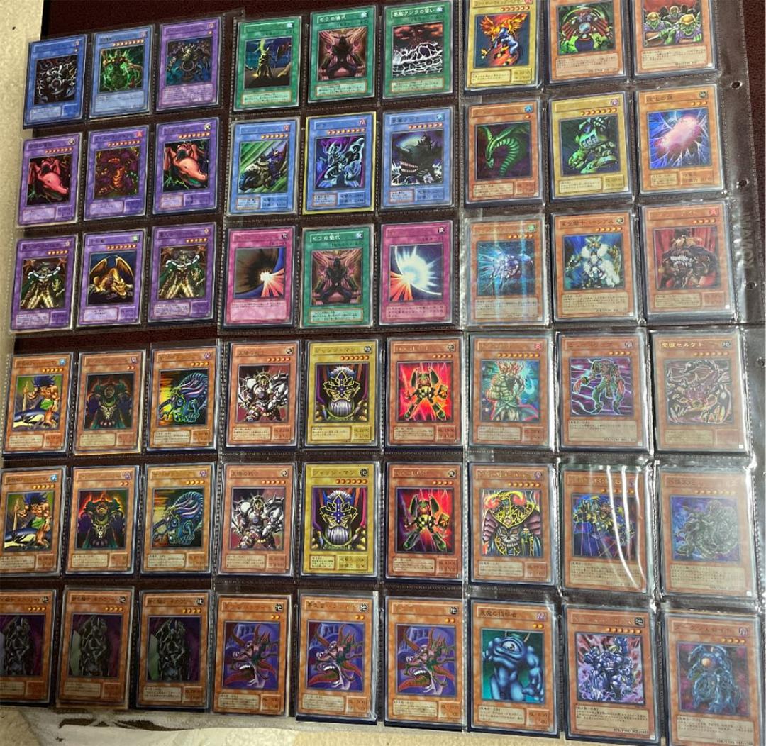 遊戯王 青眼の白龍ブルーアイズホワイトドラゴンレリーフSM-51引退品まとめ売り