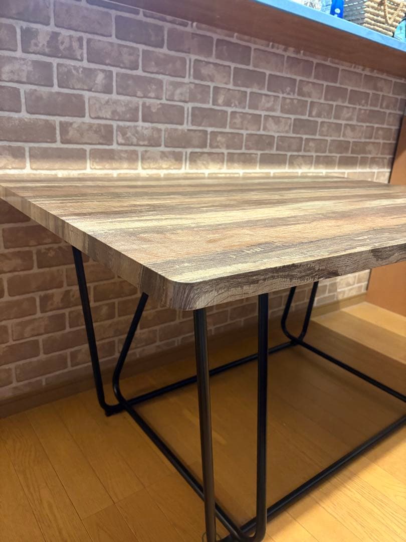 アンティーク風テーブル　マナベインテリア