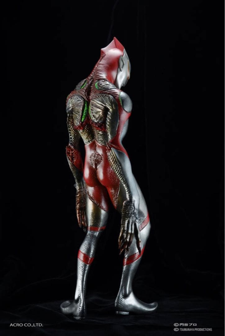 にせウルトラマン　塗装済み