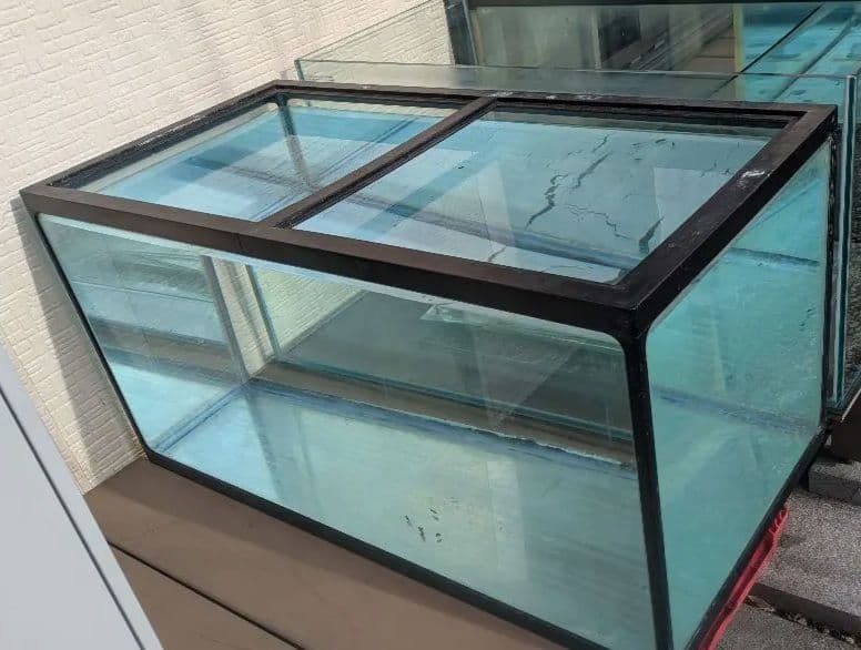 中古90cmガラス水槽 シリコン補修あり GEX（ジェックス） マリーナ ガラス水槽 90cmスリム ブラック