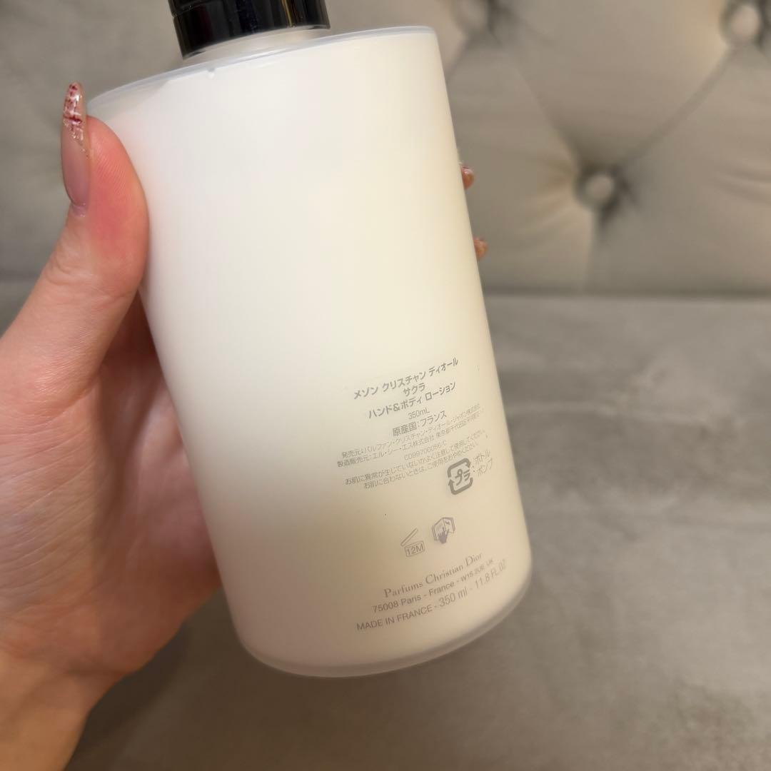 早い者勝ちお値下げディオール✨ SAKURA ハンド＆ボディローション