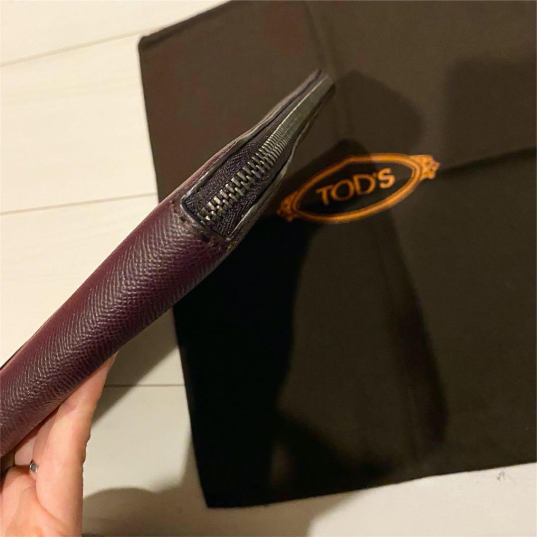 TOD'S(トッズ )　クラッチバッグ