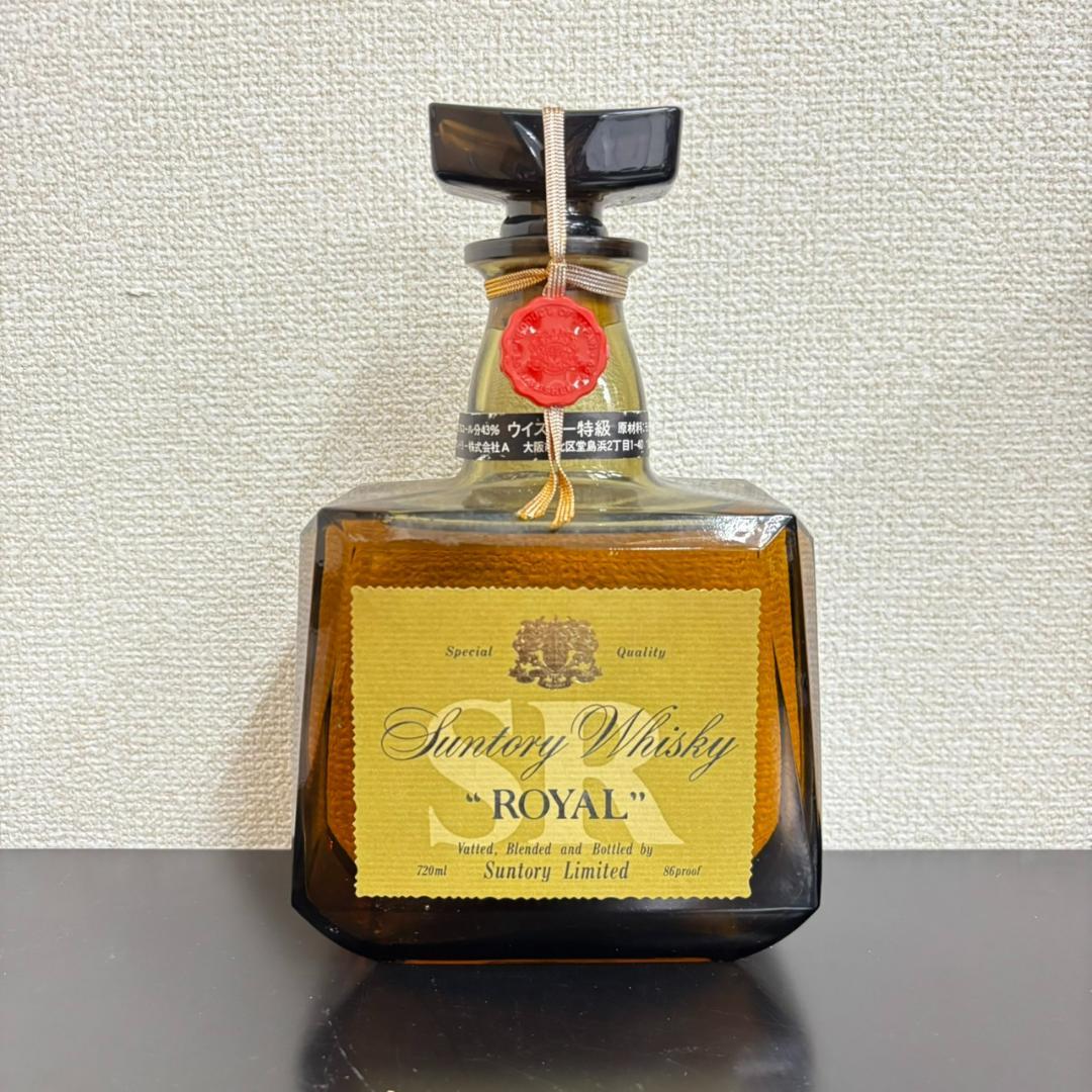 古酒 Suntoryサントリーウイスキー ローヤル プレミアム12年 720ml