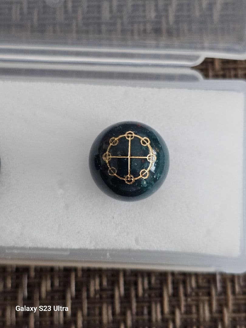 出雲瑪瑙碧玉１２mm　カタカムナ文字