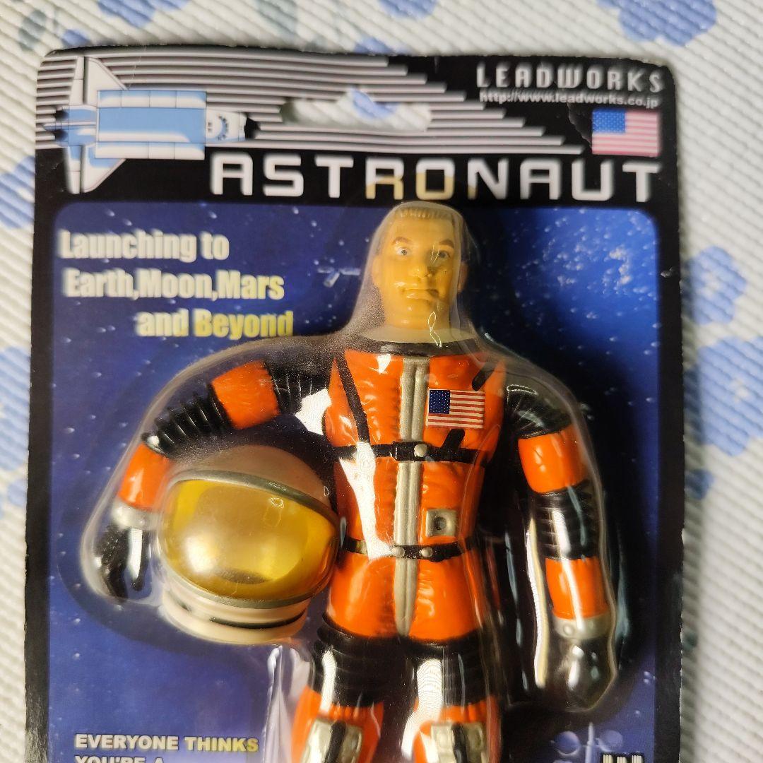 ベンタブル アストロノーツ 宇宙飛行士フィギュア　オレンジ　Leadworks
