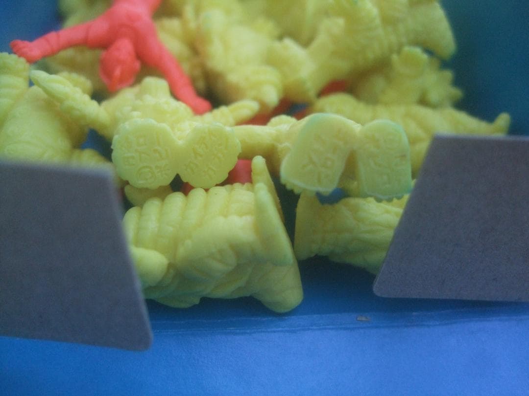 ウルトラマン 新・怪獣カセット 20体セット(22あり)未使用