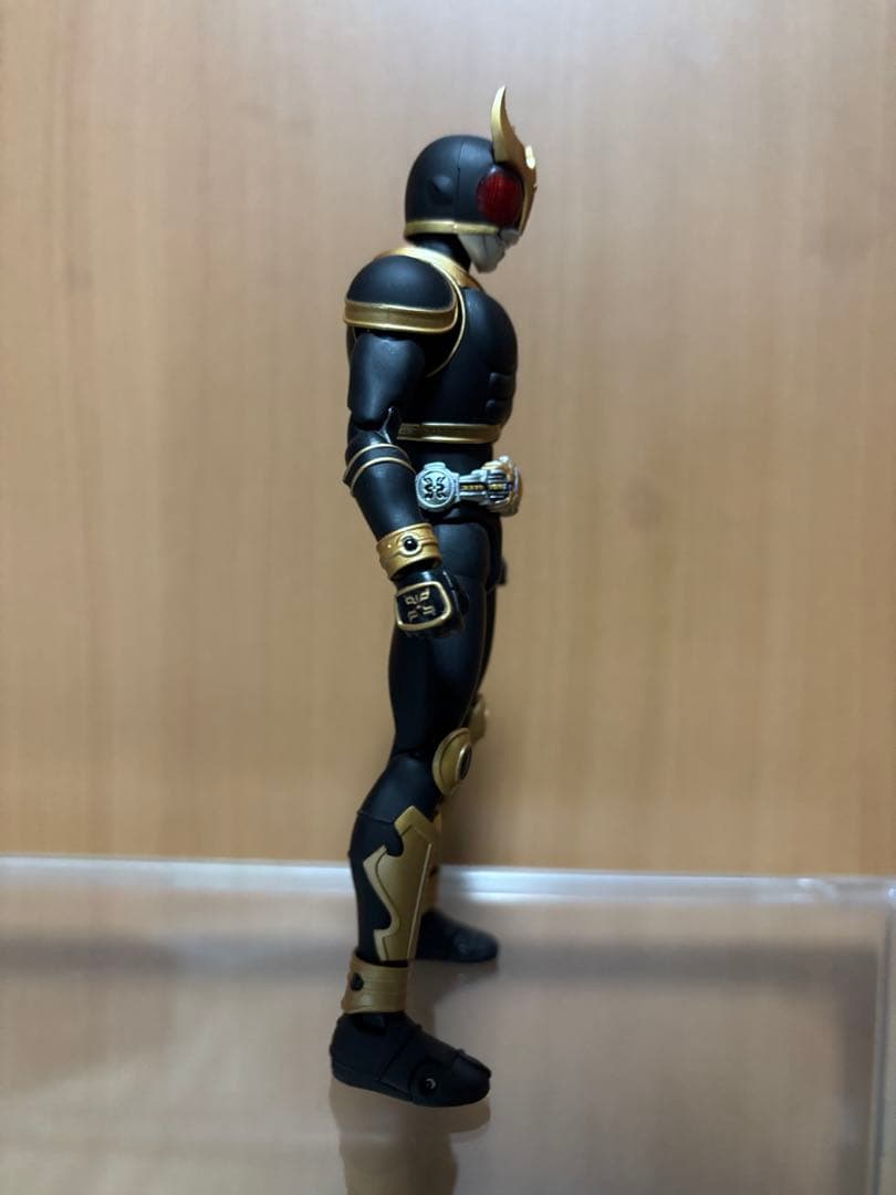 真骨彫　仮面ライダークウガ　アメイジングマイティ