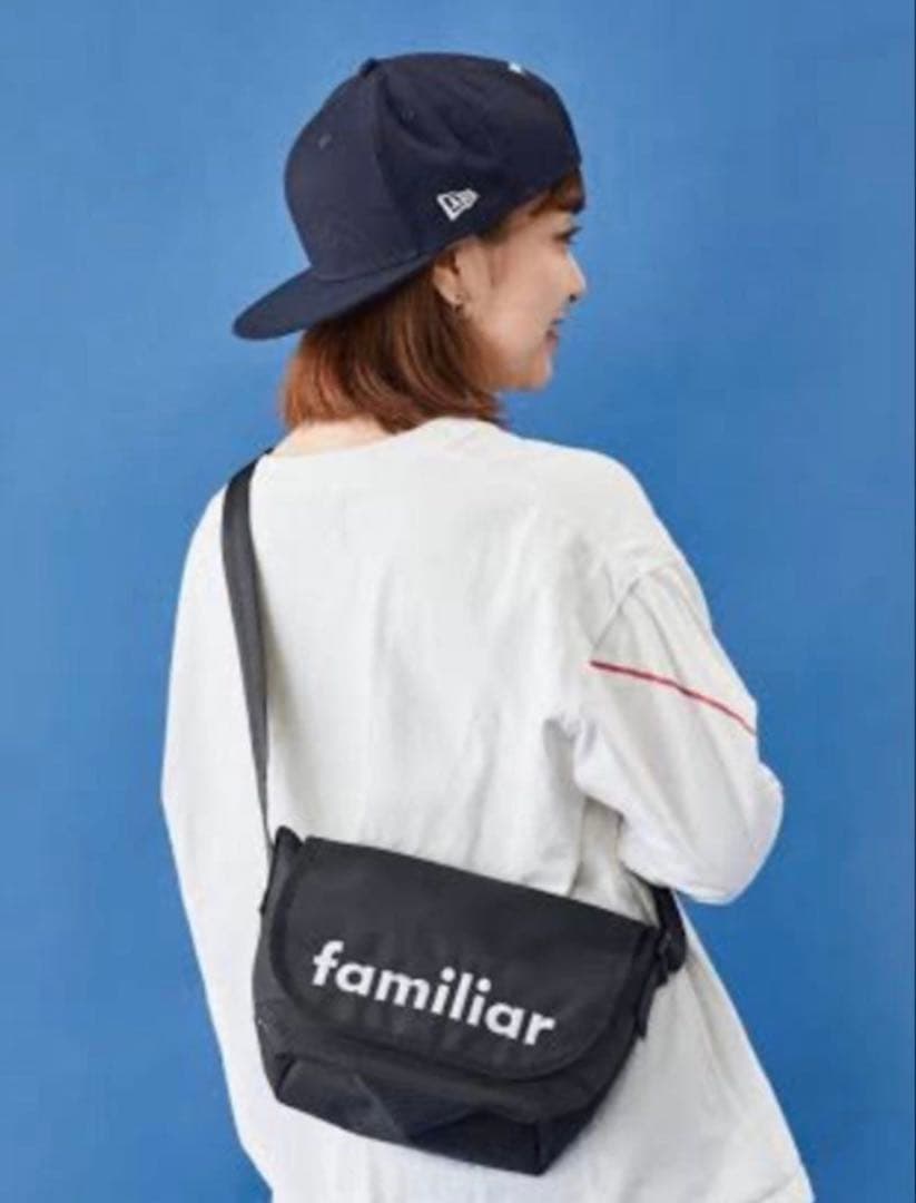 【本日中15999円】familiar×NEW ERAコラボショルダーバッグ