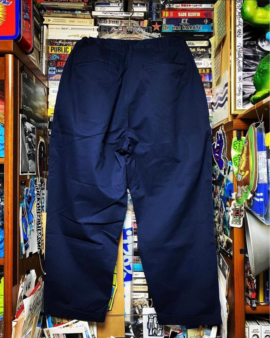 BROCHURE 1P BIG CHINO PANTS A.H