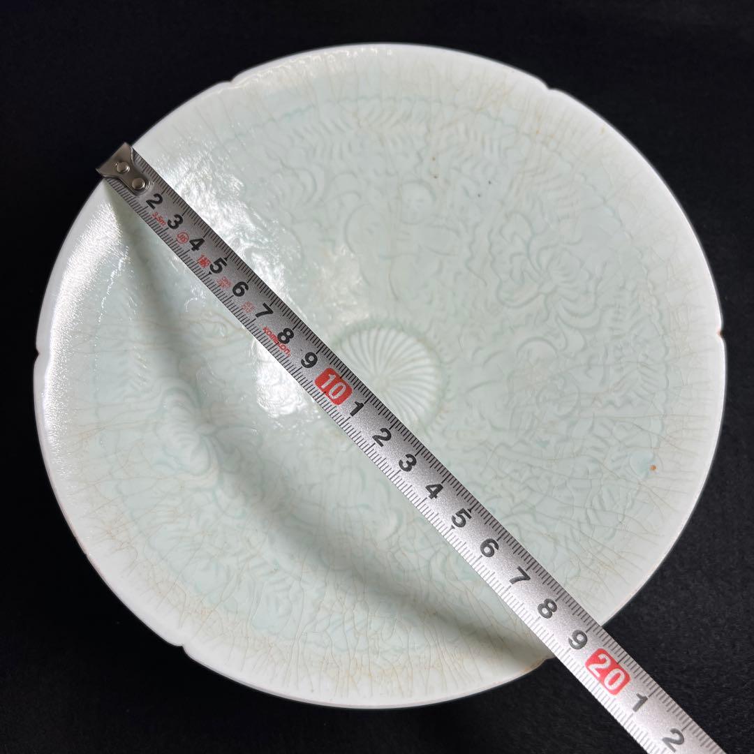 中国宋時代　青影陰刻輪花鉢　木箱付　直径約19.5㎝東Y8-0105☆2Fトヒカ