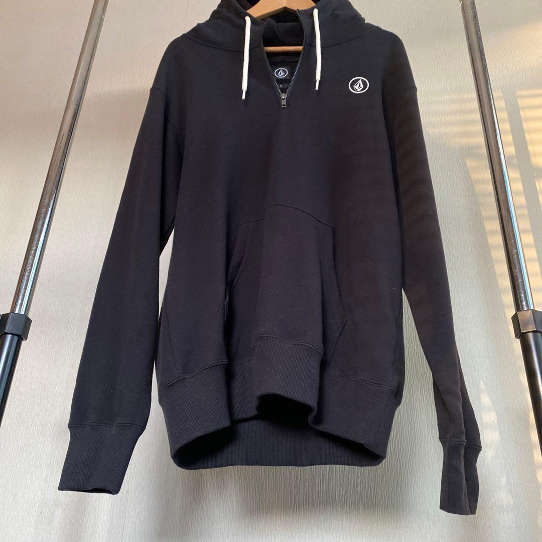 Volcom 太陽と波のグラフィックパーカー