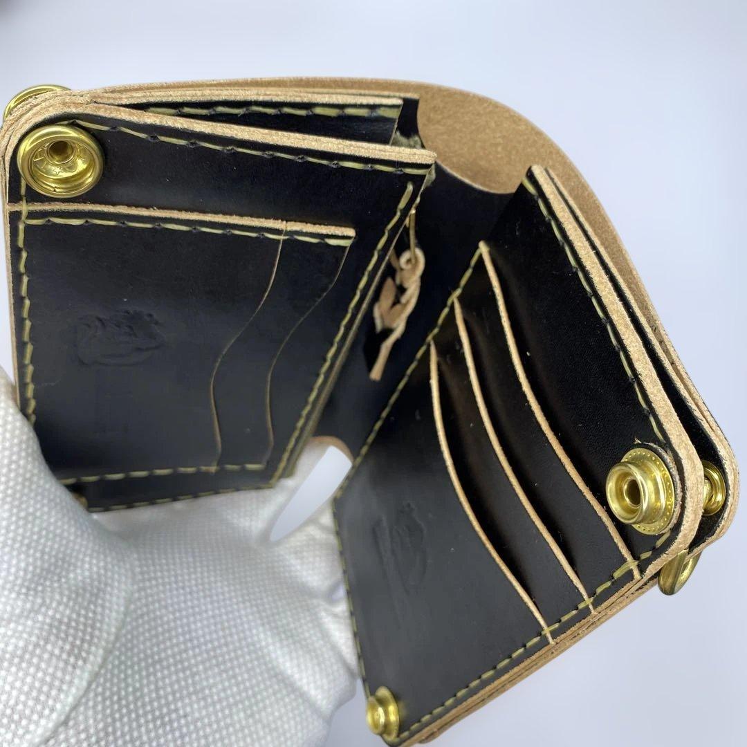 折らずお札収納 丘染めブラックの無骨トラッカーウォレット