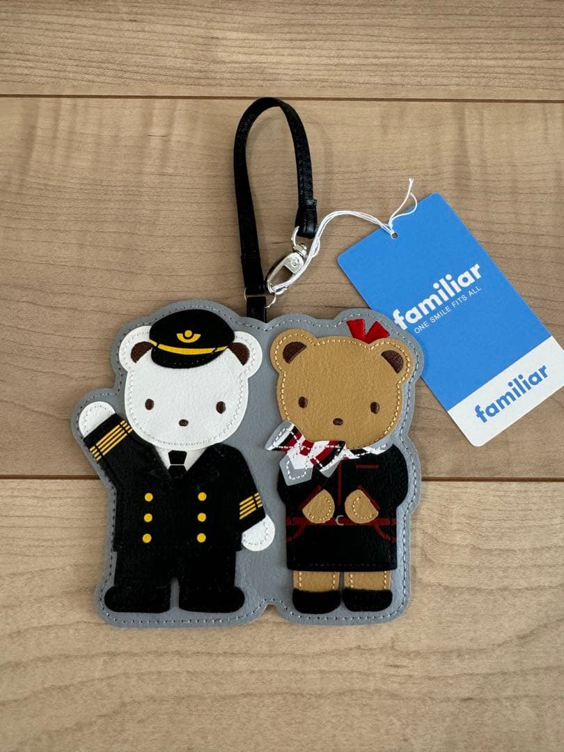 ファミリア JAL コラボ 国際線就航70周年 限定品 ラゲッジタグ ネームタグ