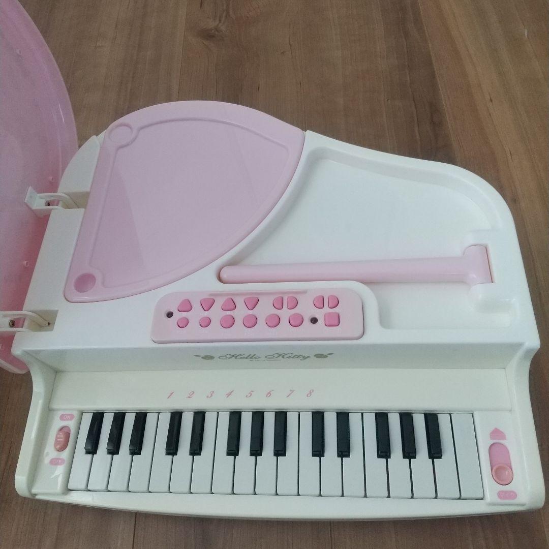 ハローキティ グランドピアノ 電子ピアノ 高さ調節可 - メルカリ