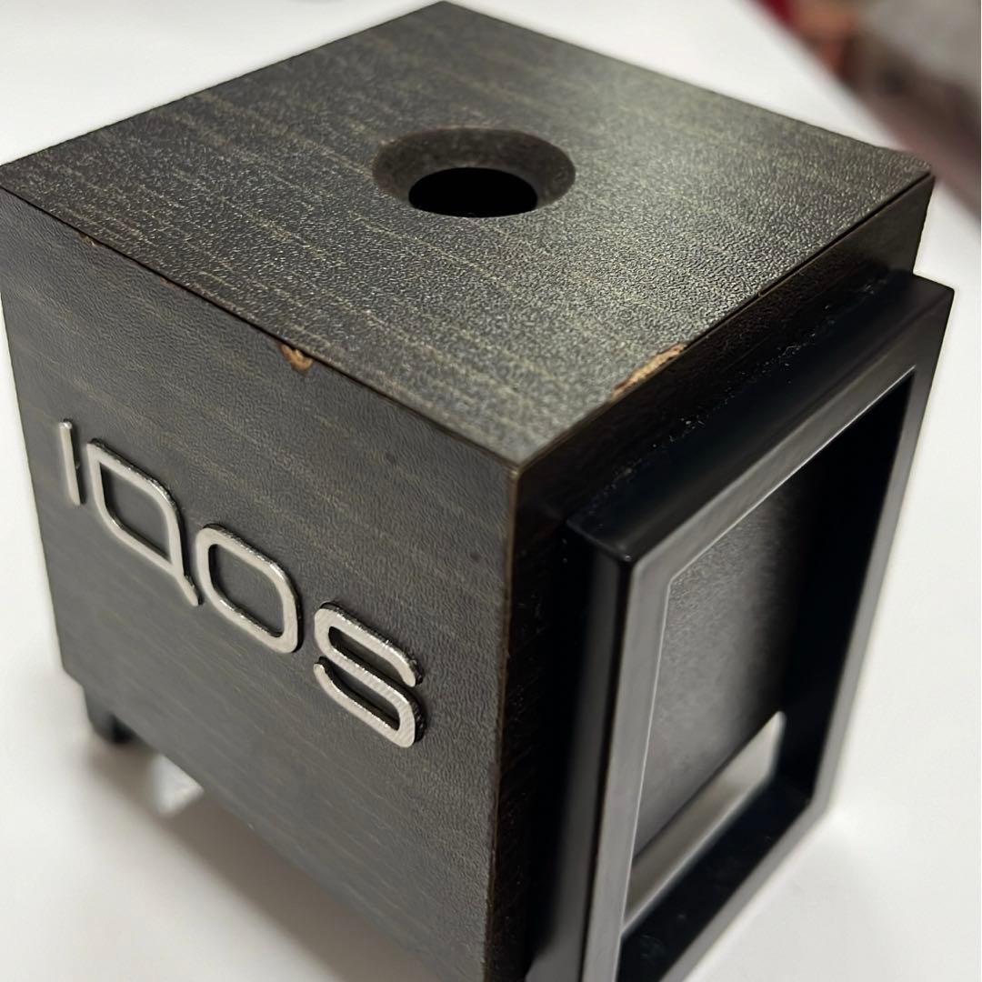 レア非売品】IQOS 木製灰皿 ⚠️傷あり(お値下げ中) - メルカリ
