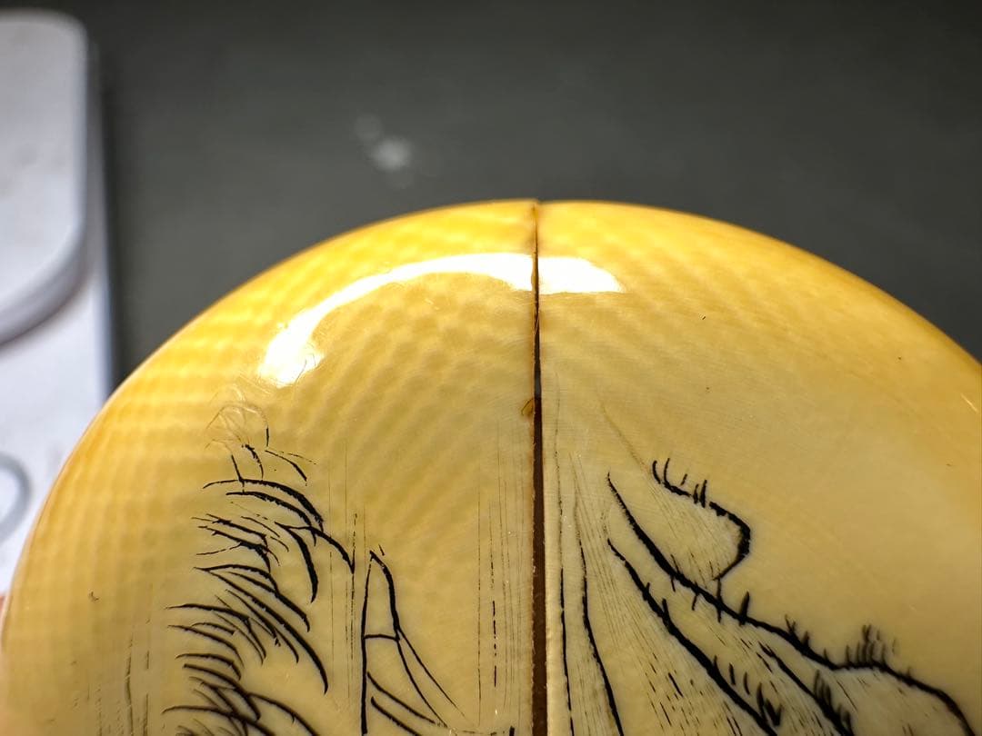 極上　印籠　根付　時代物　天然素材　アンティーク　和彫　骨董　飾り物　古美術品