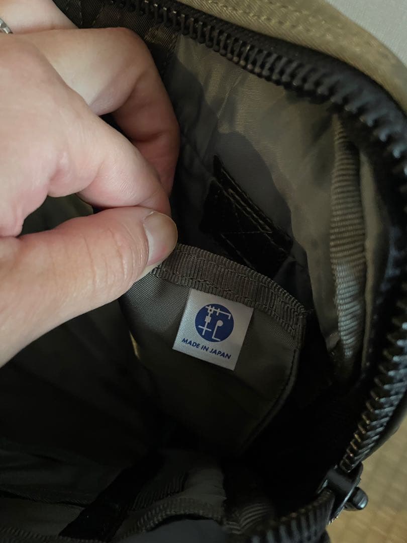 j*n様 ラゲッジレーベル ビジネスバッグ　拡張機能　A4収納　吉田カバン　Po