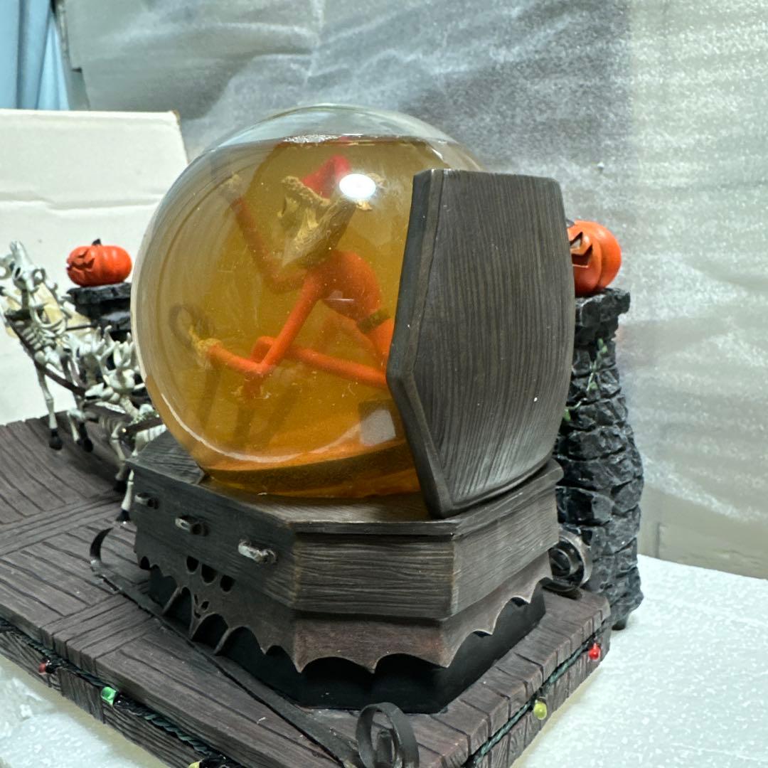 ディズニー　ナイトメアビフォアクリスマス　ジャック・スケリントン スノードーム