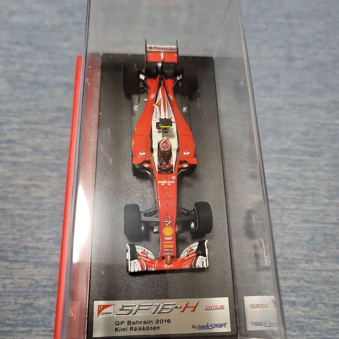 ルックスマート SF16-H ミニカー GPバーレーン2016 キミ・ライコネン