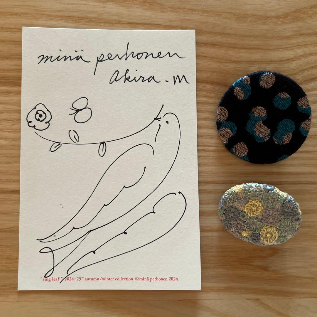 未使用級✨ルネ クリスタルフラワーブローチ パール ビジュー パール