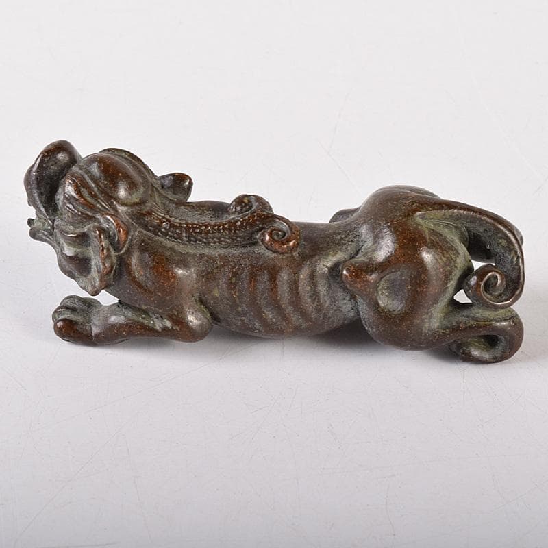中国　古銅宣徳銅　獅子　神獣　紙鎮　置物　C　7464