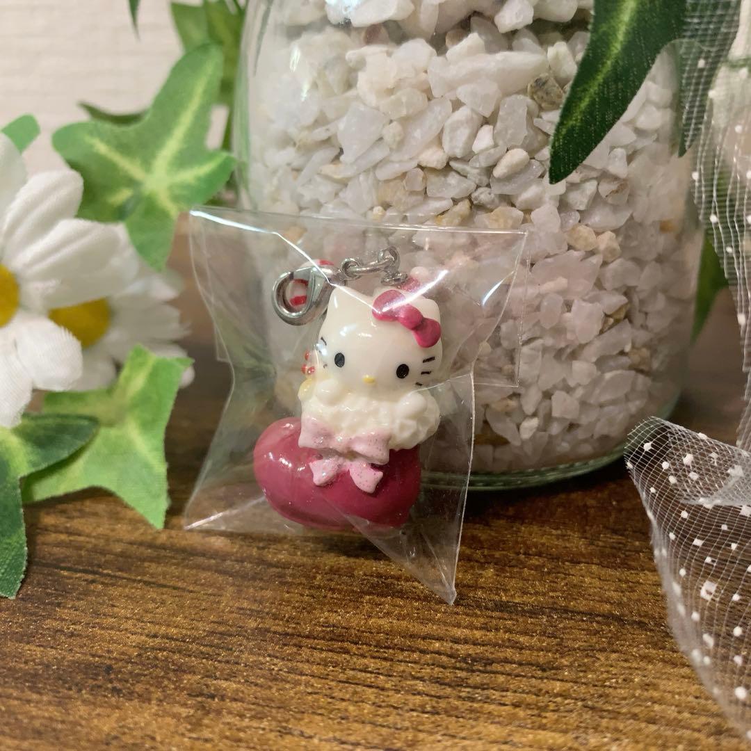 激レア クリスマス ブーツ＆リボン　キティファスナーマスコット・パーツクラブ