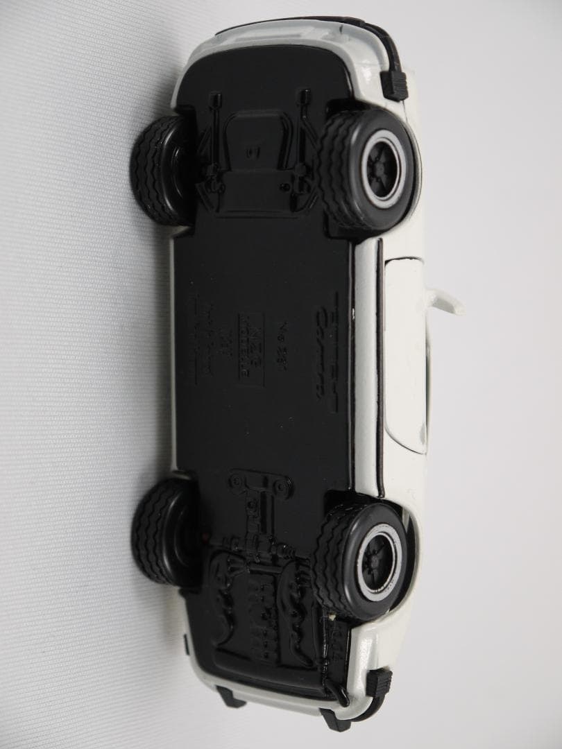 1/43 NZG Modelle #261 ポルシェ カレラ3.2