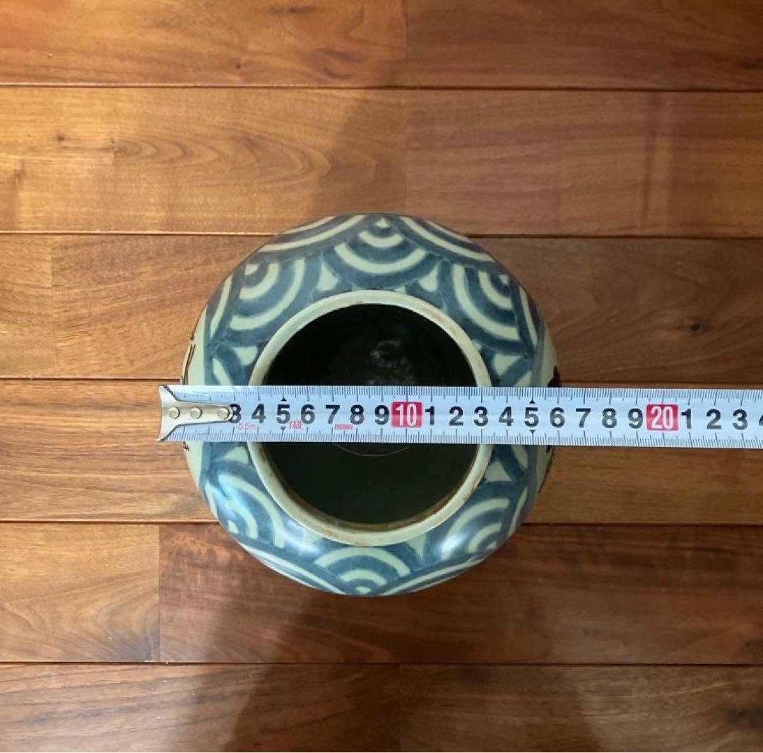 左エ門 有田焼 南蛮人図 青海波 壺 花瓶 古伊万里様式 高さ