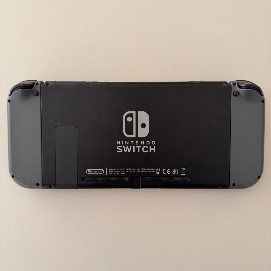 【コネ様】Nintendo Switch グレー おまけ付きニンテンドースイッチ