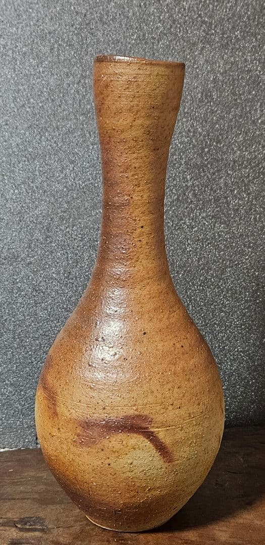 岡山県重要無形文化財保持者 備前焼 伊勢崎満 造 窯変 花入 弟 人間