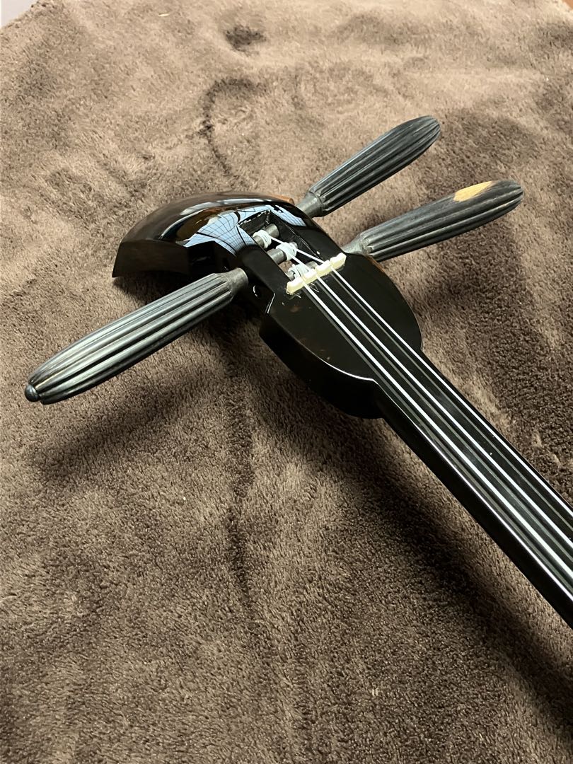 沖縄三線最高峰八重山黒木真壁型鶉目本皮一枚張りスンチ塗り期間限定