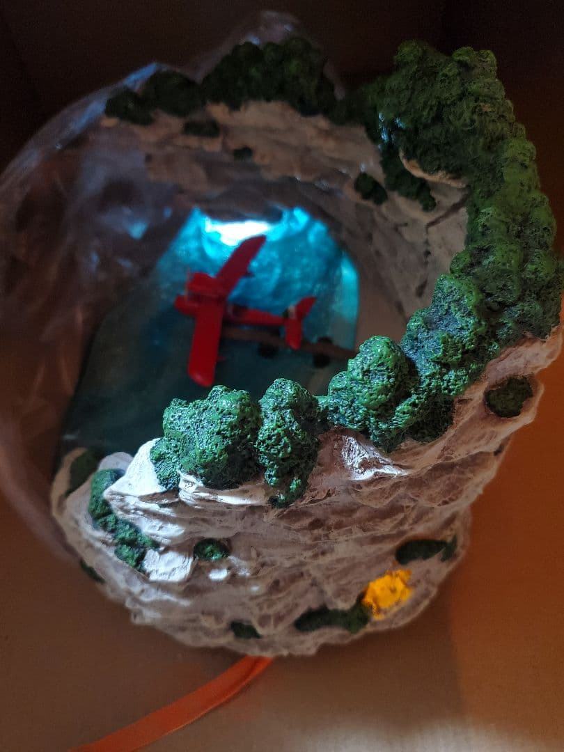 ジブリ　紅の豚　ポルコのアジト　ライトアップサウンドジオラマ