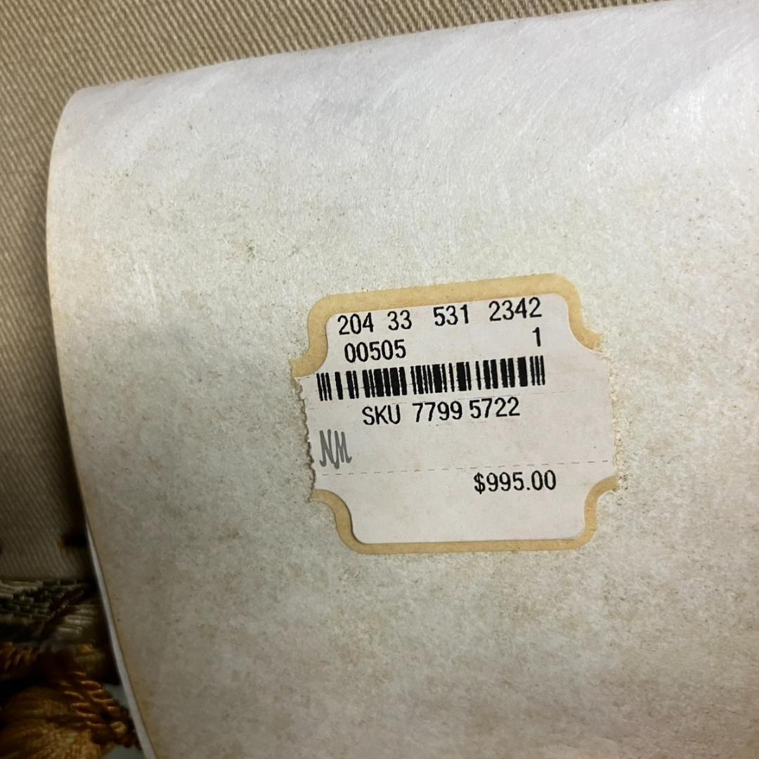 アメリカ製 クラシカル家具 肘付きスツール フリンジ付き 花柄生地 高級家具