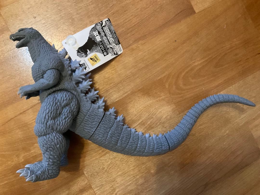 ゴジラ　2タイプ　限定版　タグ付き