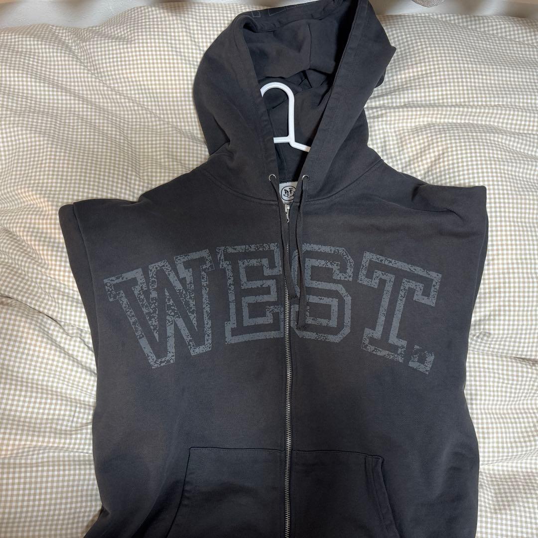 WEST. 藤井流星 プロデュース パーカー Zipper Hoodie - メルカリ