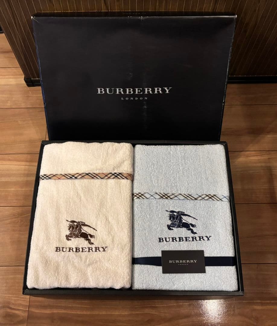 新品未使用 BURBERRYタオルシーツ2枚 ノバチェック柄 - メルカリ
