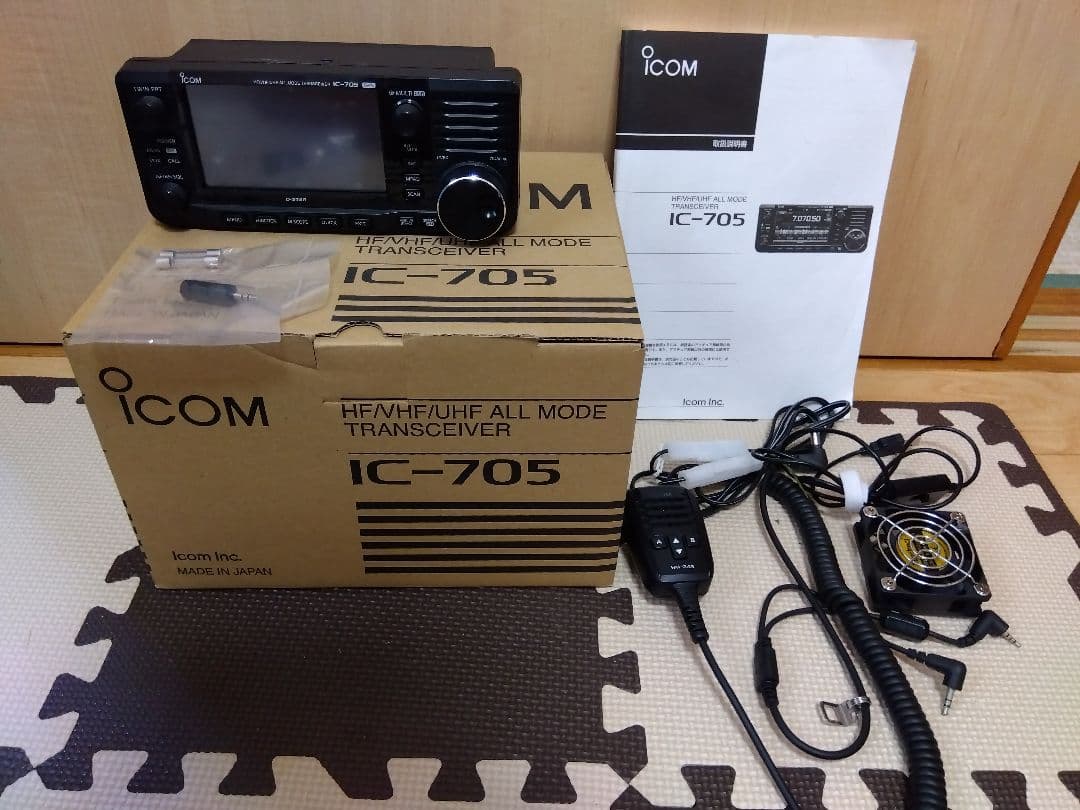 t*a様 STANDARD W BANDER C501/C601 トランシーバー