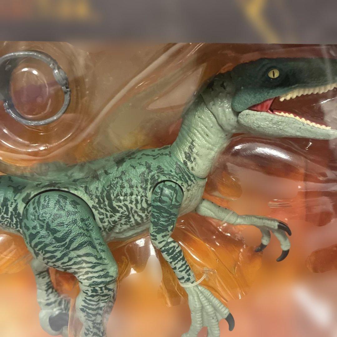 マテル ジュラシックワールド ヴェロキラプトル 4体 アンバー