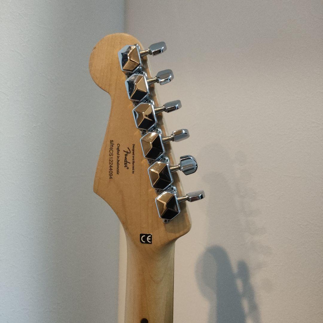 Squier ストラトキャスター ブラック ギターケース付き