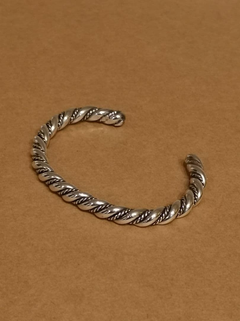 スティーブアルビソ　ブレスレット