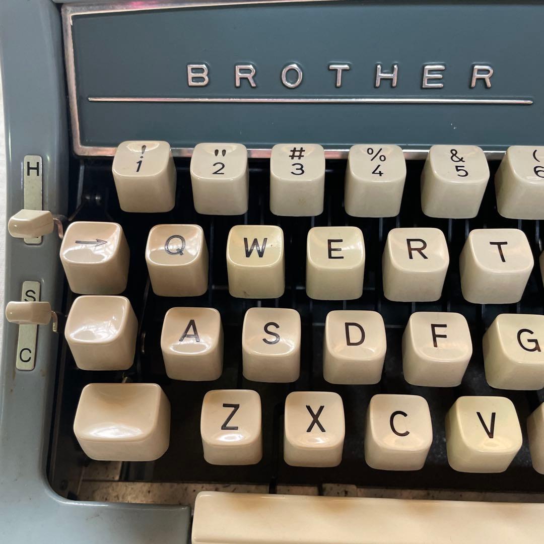 激レア】BROTHER 美品 DE LUXE 233 タイプライター ケース付 brother