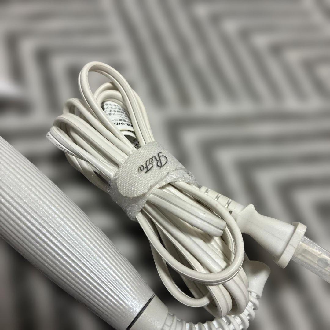 ReFA カールヘアアイロン 32ミリ ホワイト・シルバー - メルカリ