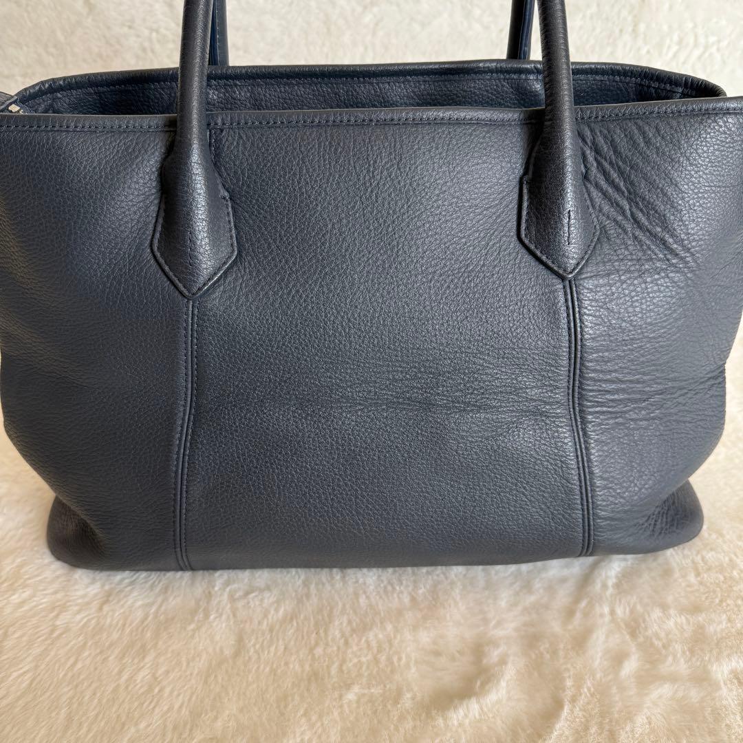 【美品】　バーニーズニューヨーク　オールレザー　トートバッグ　ネイビー　A4