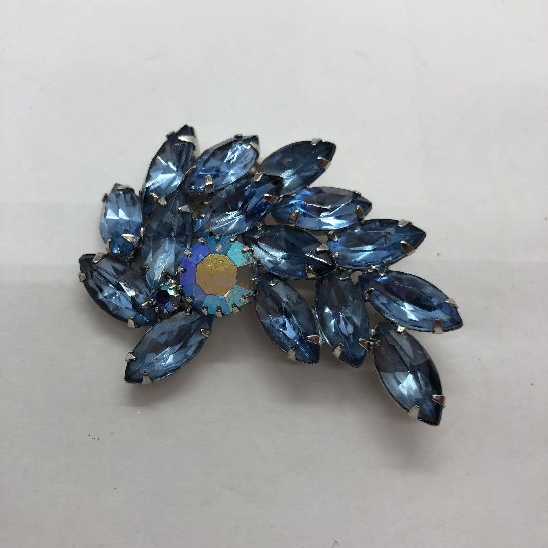 ヴァンドームブティック パール ラインストーン リーフ ブローチ ゴールド